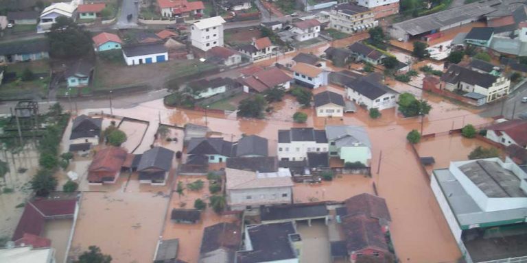 Tr S Dias De Chuvas Em Santa Catarina Deixam Cidades Afetadas Pelas